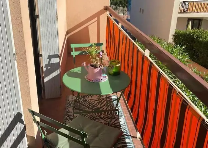 Lägenhet T2 Le Saints Georges 48 M2 Meubles Equipes Clims 2 Balcons Ensoleilles Parking Gratuit Et Wifi *