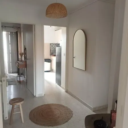 Traversant Le Georges Apartment *